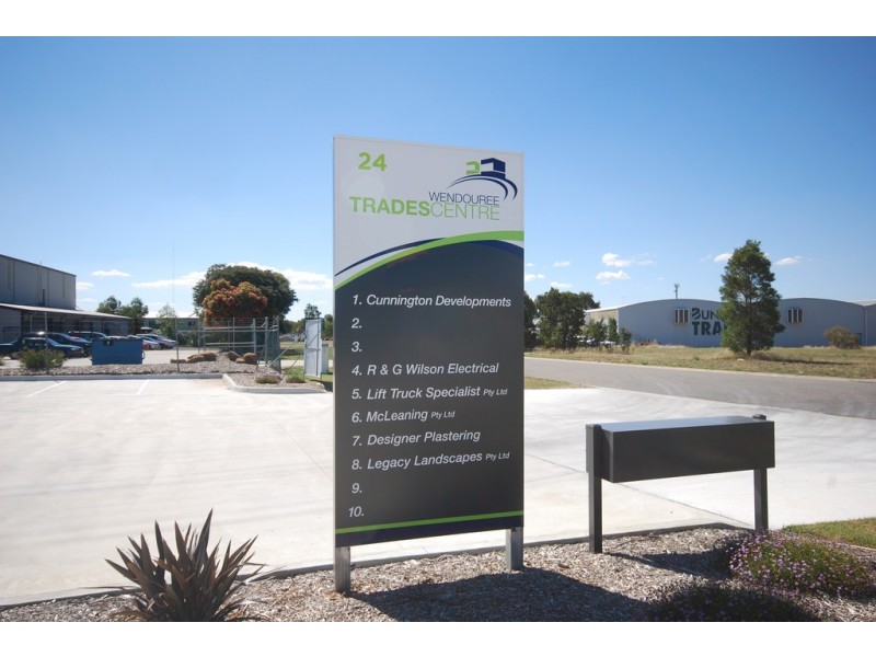 9/24 Waringa Drive, Mitchell Park VIC 3355