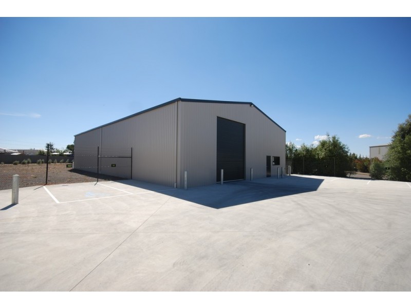 10/24 Waringa Drive, Mitchell Park VIC 3352