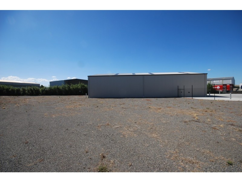 10/24 Waringa Drive, Mitchell Park VIC 3352