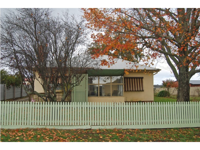 118 Elsworth Street, Canadian VIC 3350