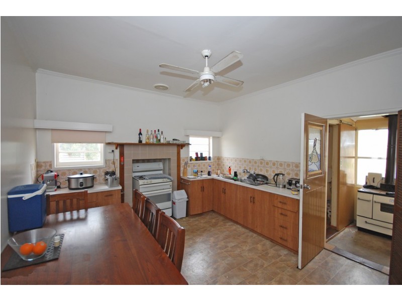 118 Elsworth Street, Canadian VIC 3350