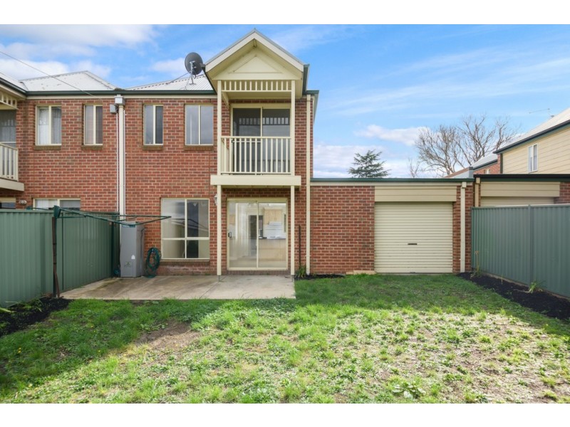 8 Bentley Place, Ballarat East VIC 3350