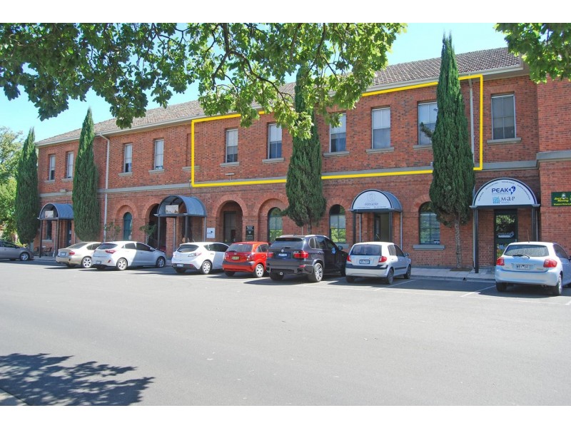 9 and 10/21 St Cedars Grove, Lake Gardens VIC 3355