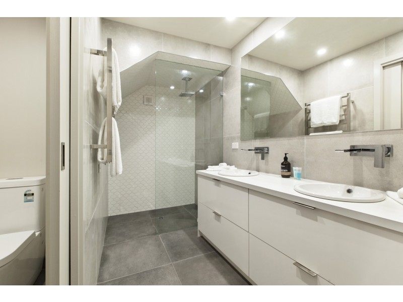 4/11 Lewis Street, Ballarat Central VIC 3350