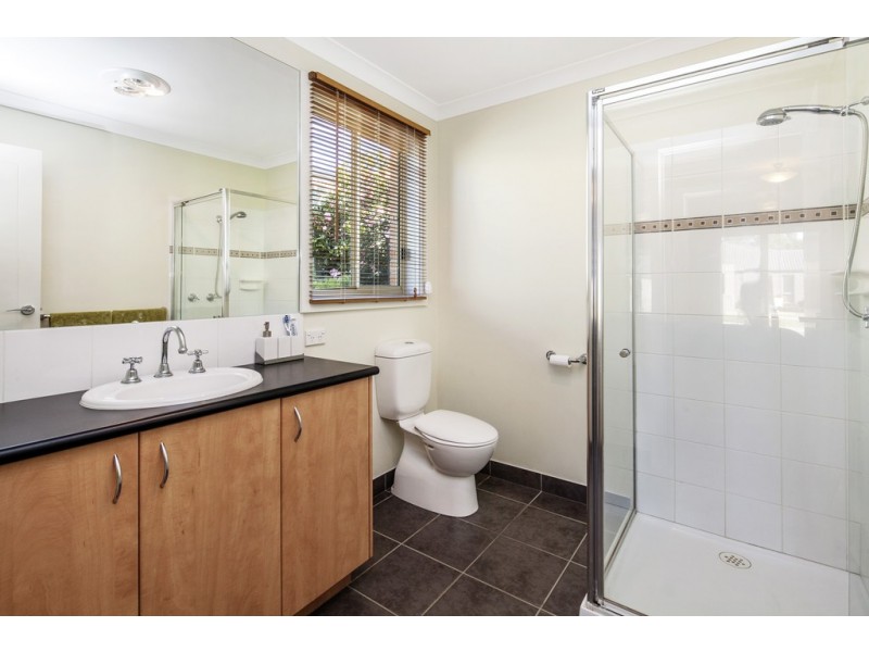 3 Clayton Park Drive, Canadian VIC 3350