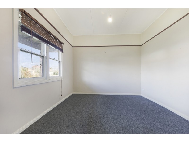 4 Cuthberts Road, Alfredton VIC 3350