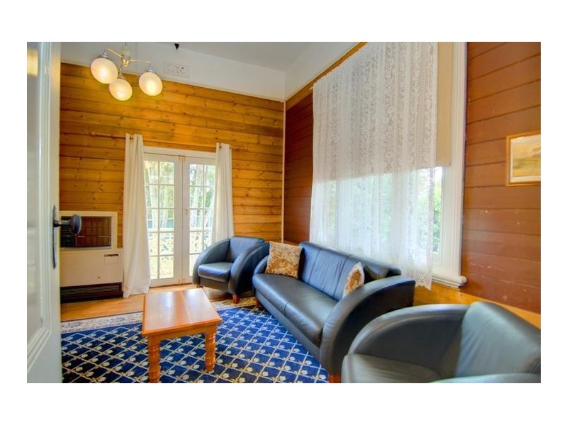 3 Queen Street and 34 Hopetoun Street, Ballarat VIC 3350