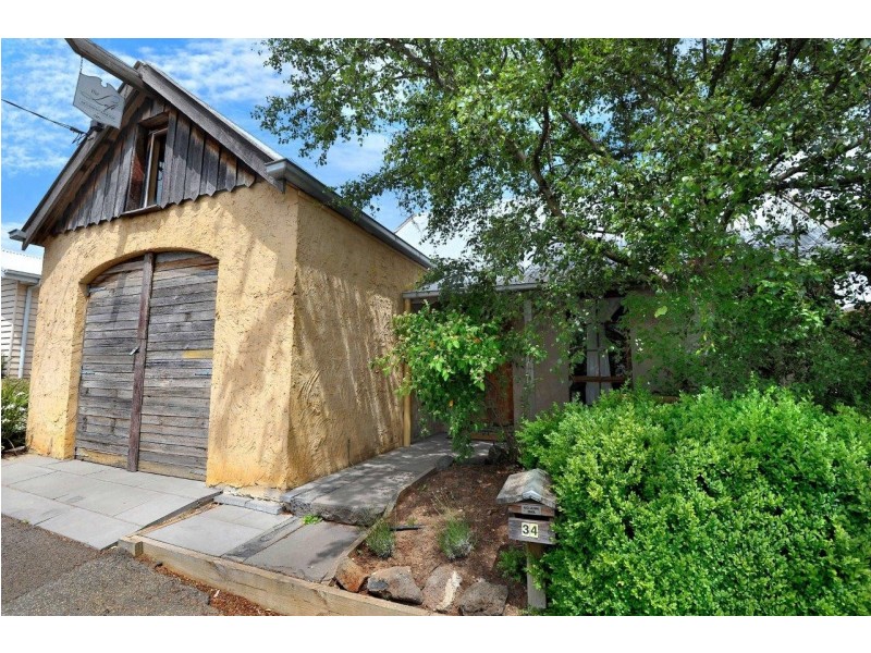 3 Queen Street and 34 Hopetoun Street, Ballarat VIC 3350