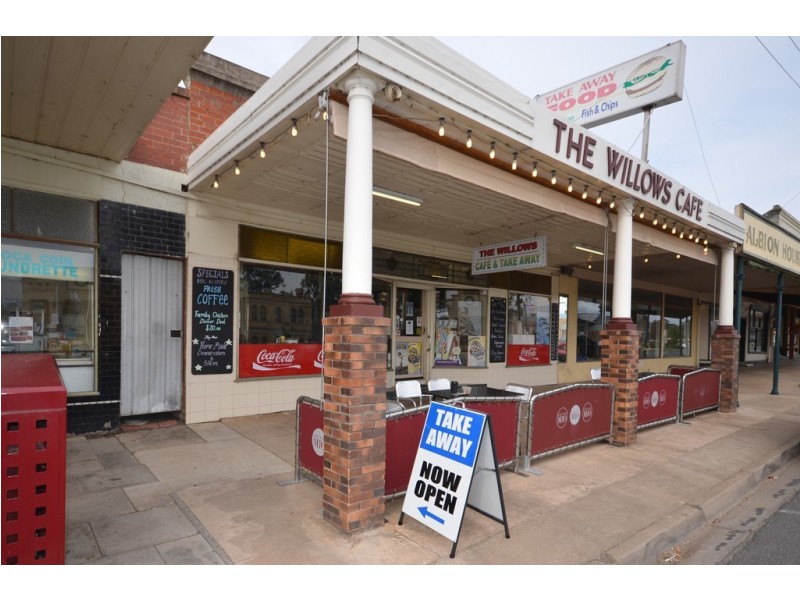 132 High Street, Avoca VIC 3467