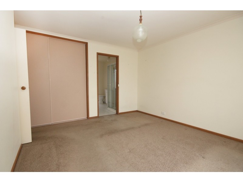 29 Hume Crescent, Alfredton VIC 3350