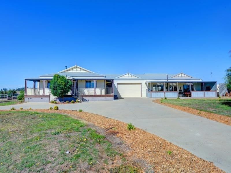 58 O’Farrell Court, Cambrian Hill VIC 3352