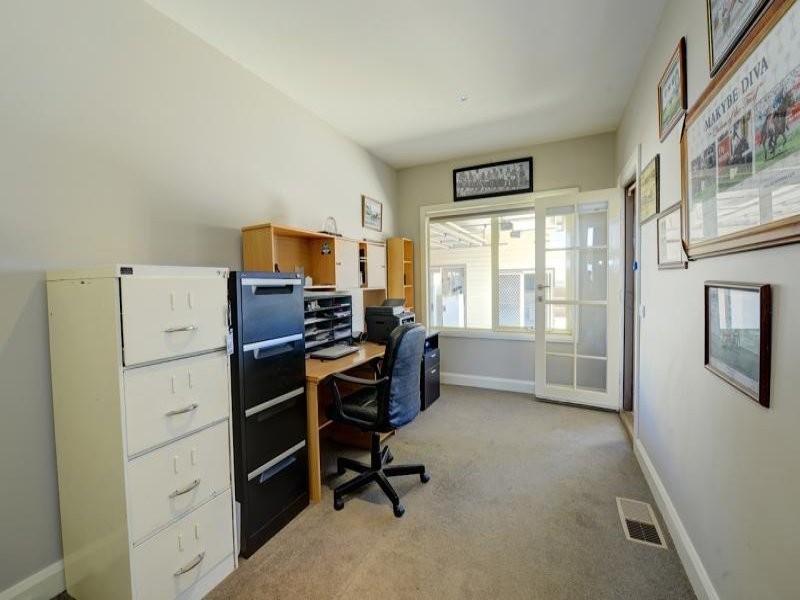 58 O’Farrell Court, Cambrian Hill VIC 3352