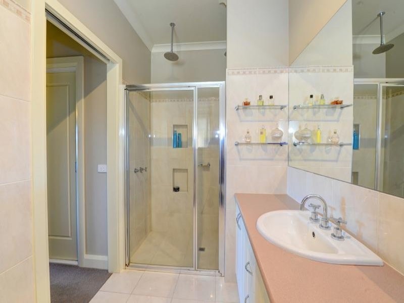 58 O’Farrell Court, Cambrian Hill VIC 3352