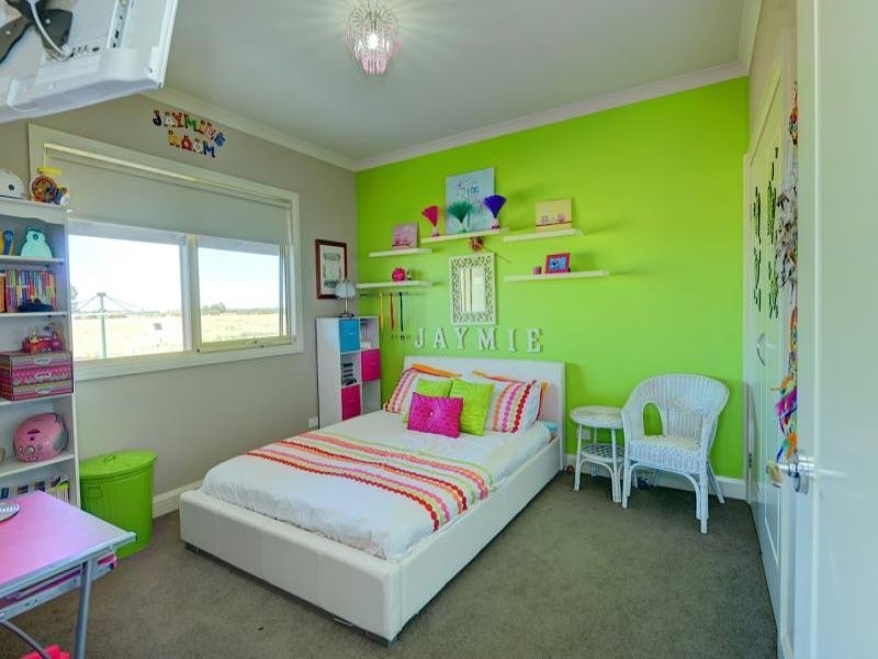 58 O’Farrell Court, Cambrian Hill VIC 3352