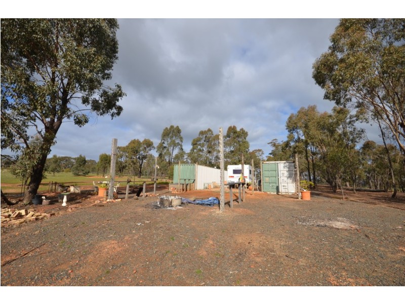 99 Glenister Gap Road, Navarre VIC 3384