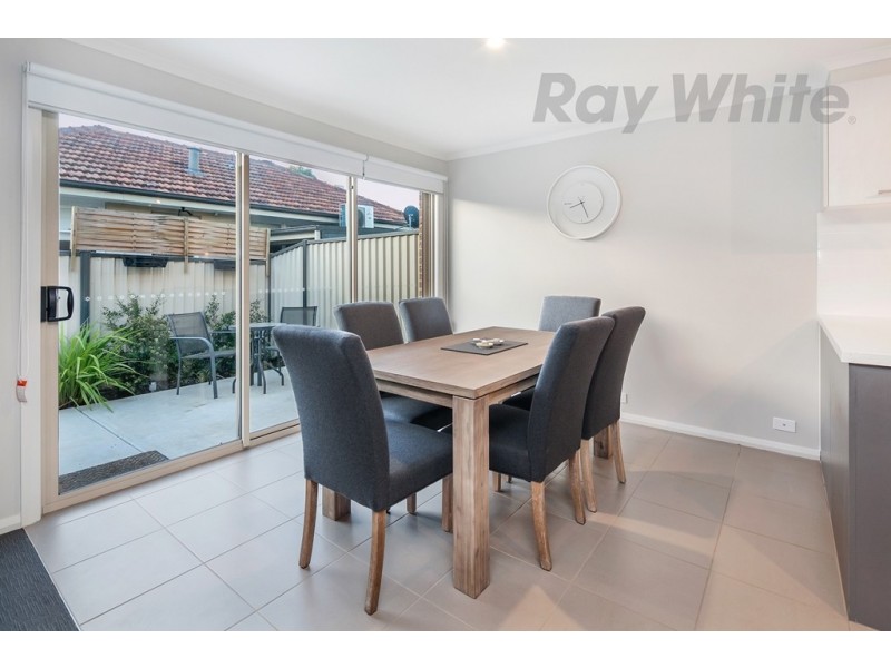 21 Ron Court, Canadian VIC 3350