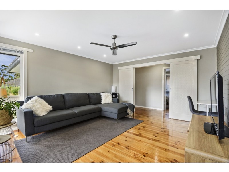 4 Maxlyn Avenue, Ballarat East VIC 3350