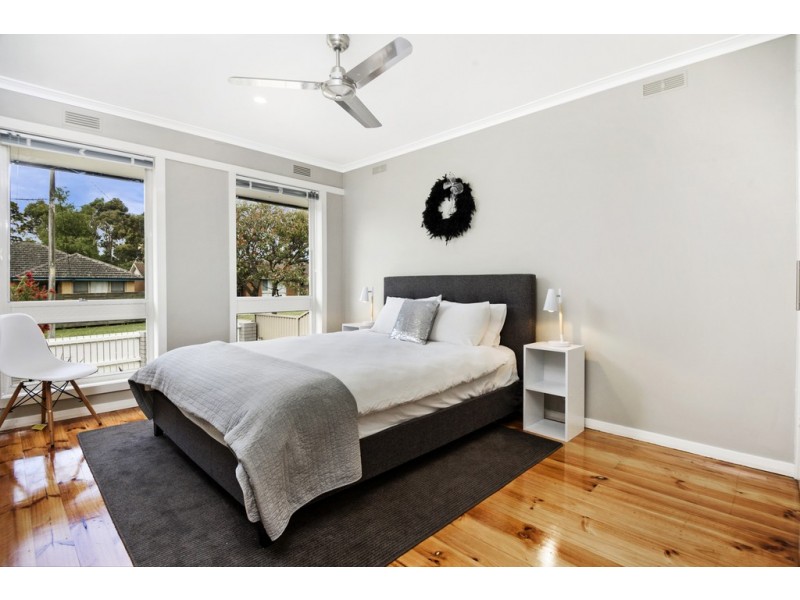 4 Maxlyn Avenue, Ballarat East VIC 3350