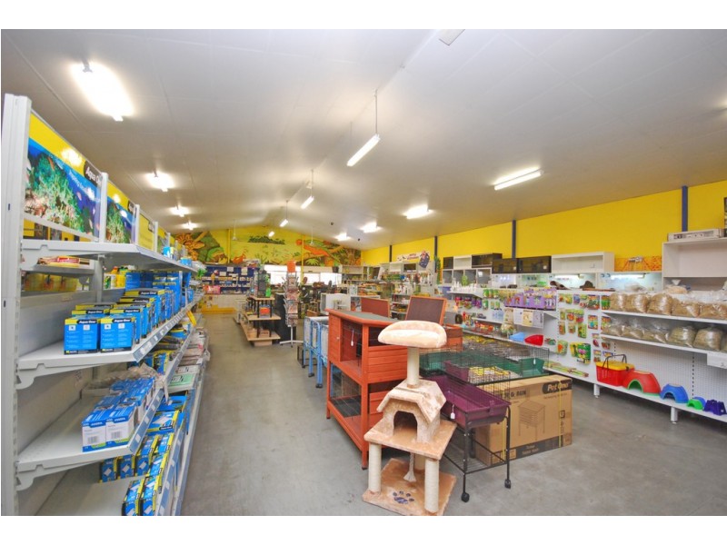 1013 Howitt St, Wendouree VIC 3355