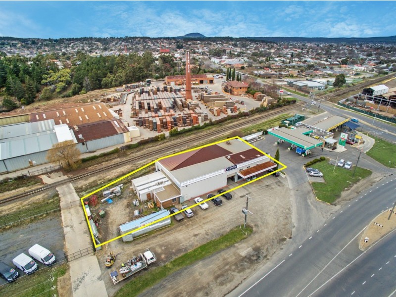 706 Creswick Road, Wendouree VIC 3355