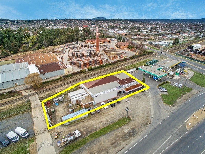 706 Creswick Road, Wendouree VIC 3355