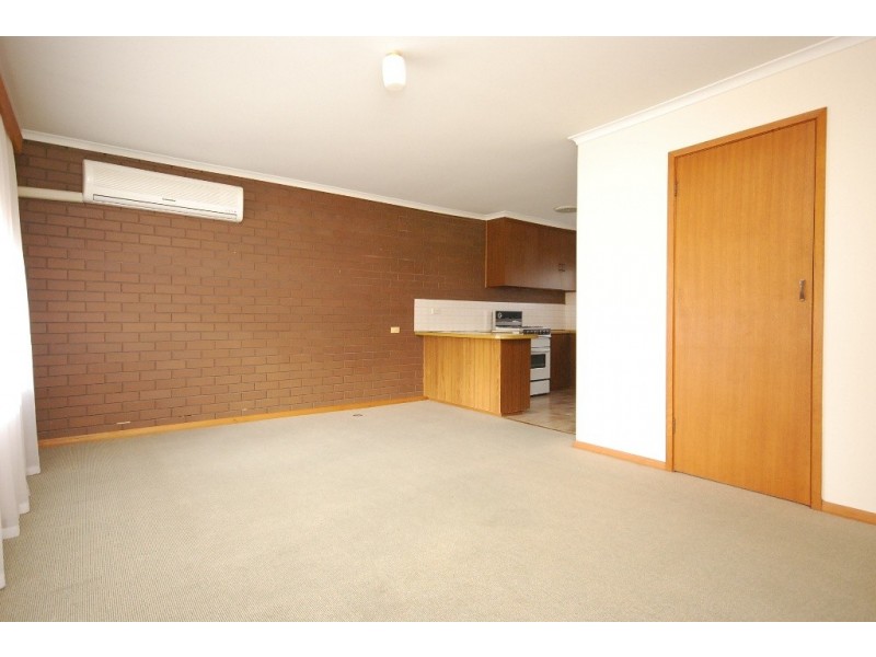 4/8 Aquila Court, Ballarat North VIC 3350