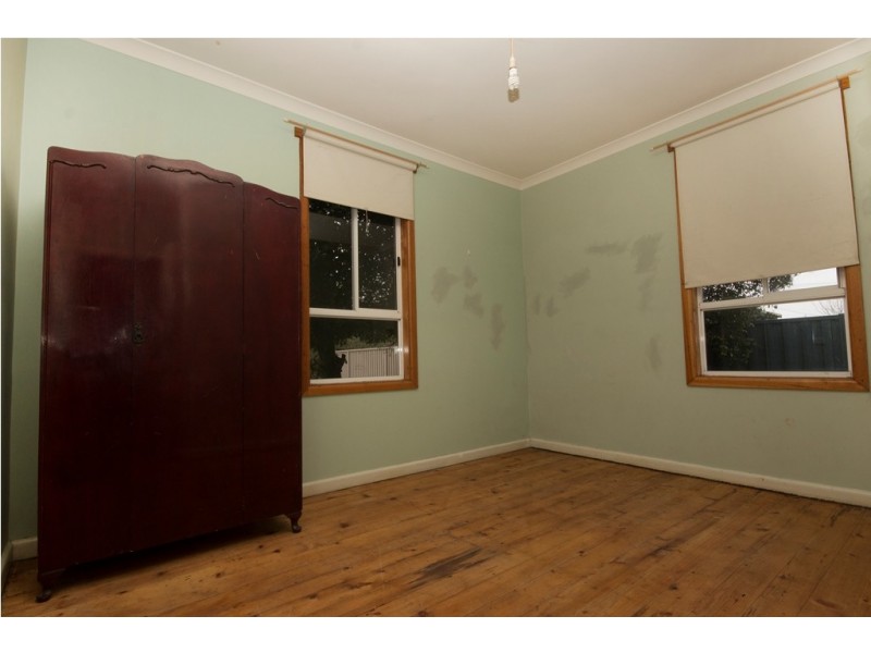 6 Violet Grove, Wendouree VIC 3355