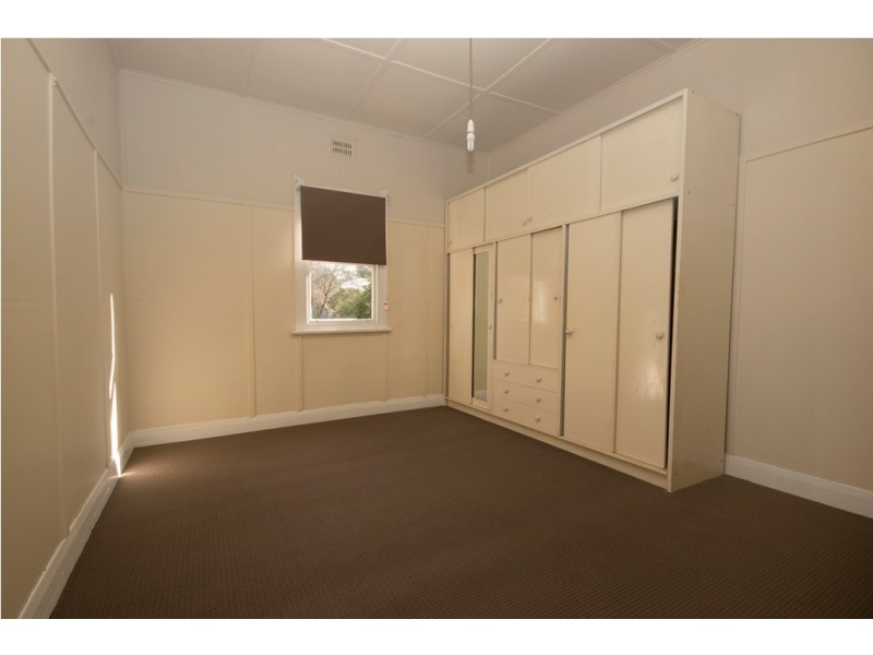 16 Albert Street, Sebastopol VIC 3356