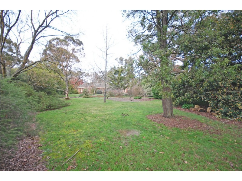 1/2002 Geelong Road, Mount Helen VIC 3350