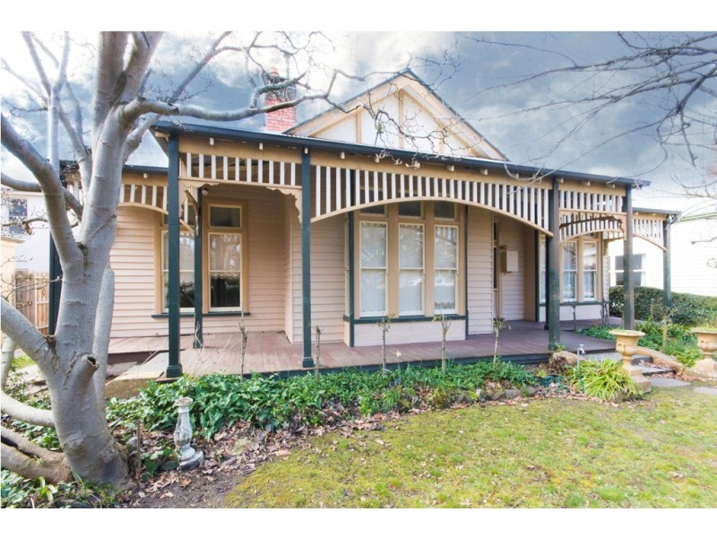 18 Frank Street, Ballarat Central VIC 3350