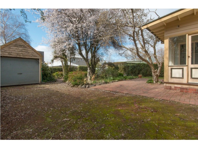 18 Frank Street, Ballarat Central VIC 3350