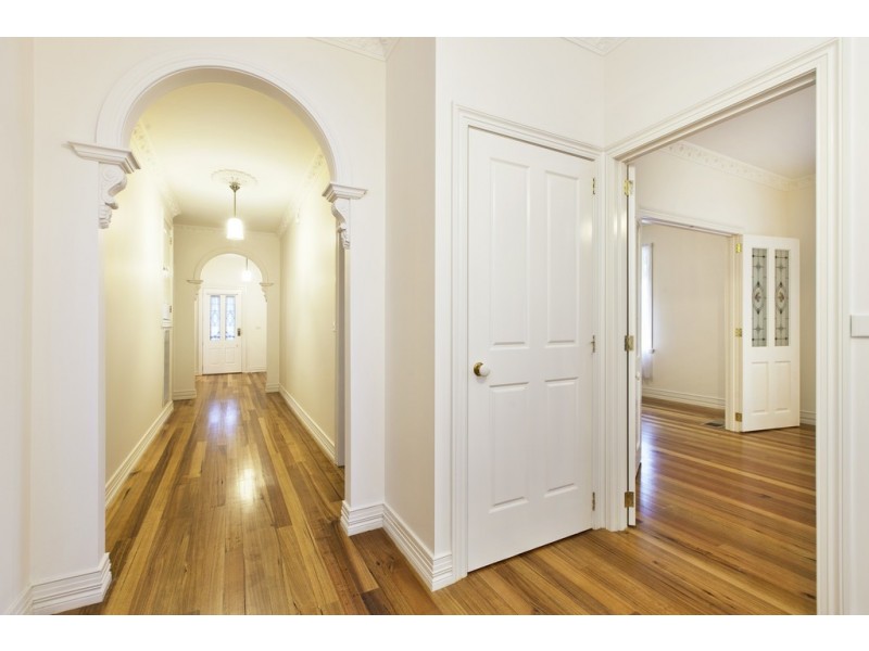 6 Gray Street, Ballarat East VIC 3350