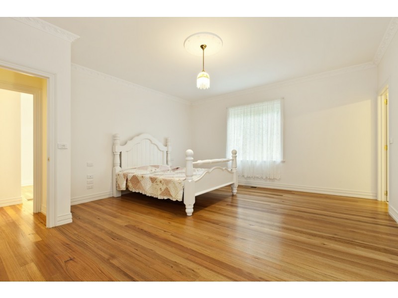 6 Gray Street, Ballarat East VIC 3350