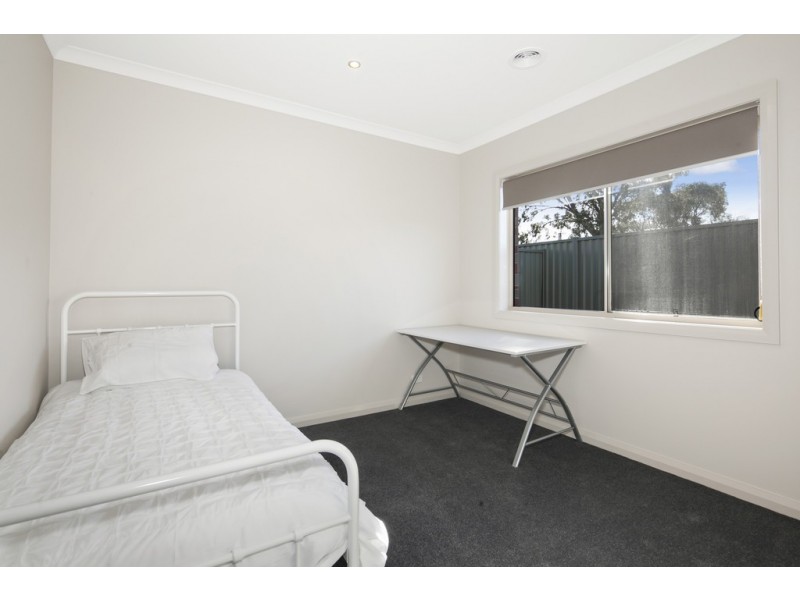 5/4 Wood Street, Soldiers Hill VIC 3350