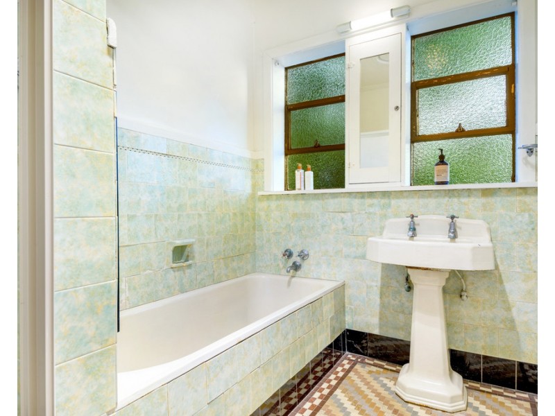 1155 Eyre Street, Newington VIC 3350