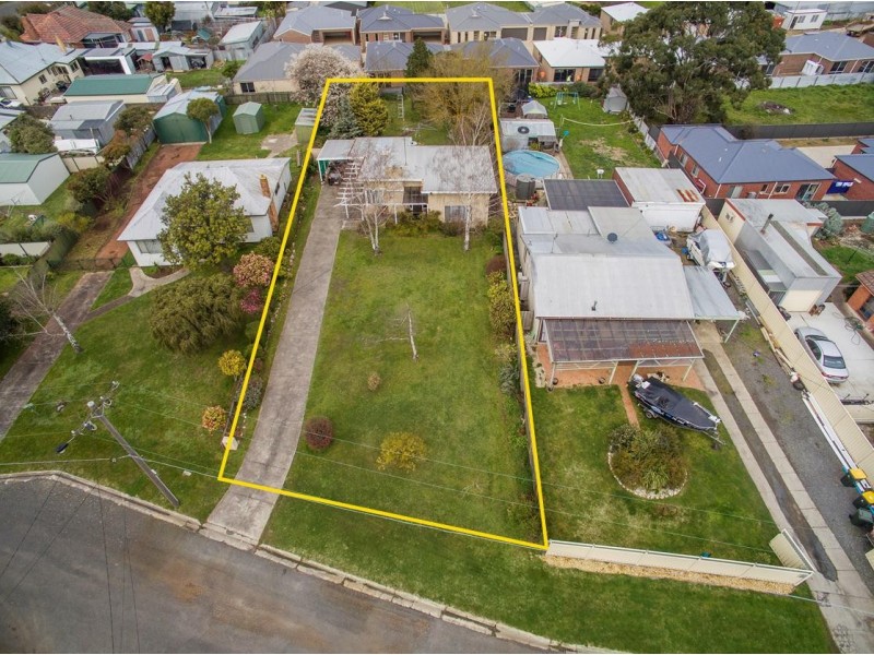 3 Miller Street, Sebastopol VIC 3356