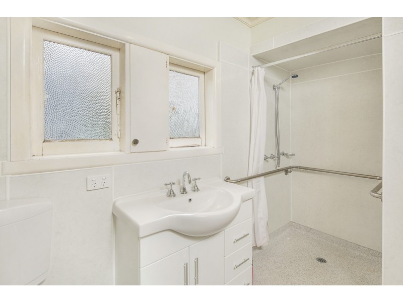 3 Miller Street, Sebastopol VIC 3356