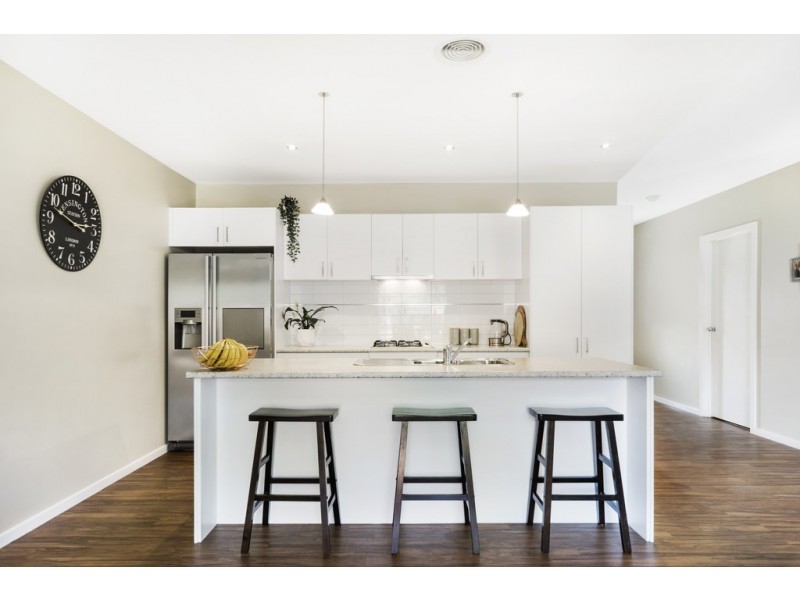 11 Ludbrook Court, Brown Hill VIC 3350