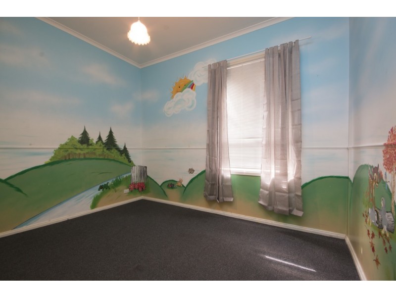 2 Adair Street, Redan VIC 3350