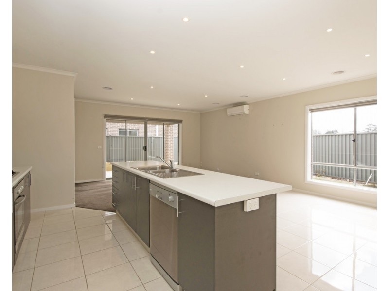 26 Brahman Drive, Delacombe VIC 3356