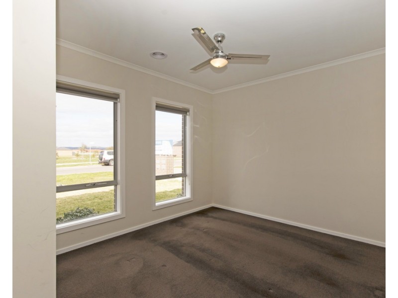 26 Brahman Drive, Delacombe VIC 3356