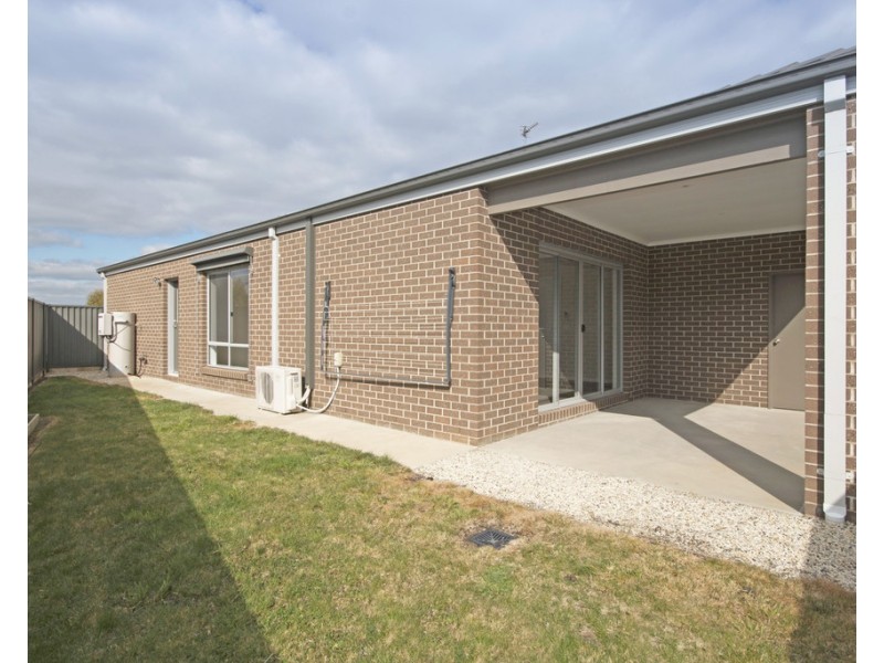 26 Brahman Drive, Delacombe VIC 3356