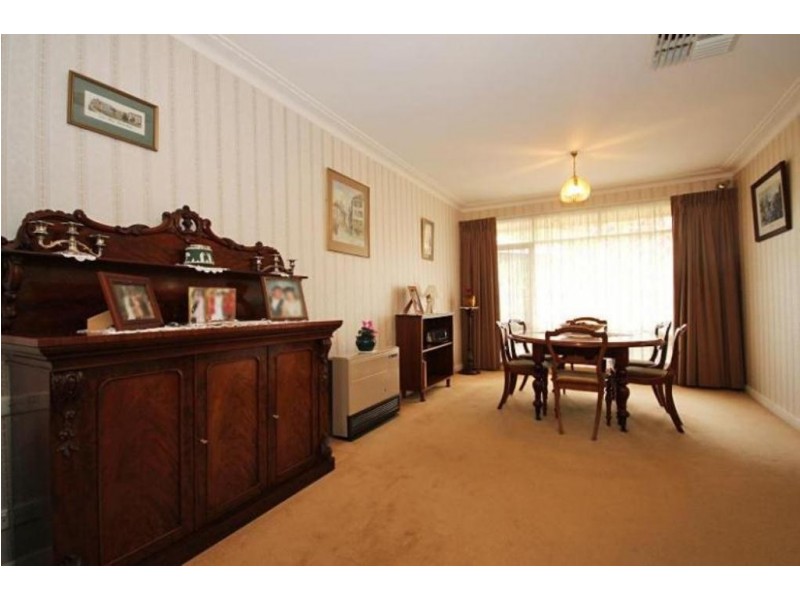 5 El Ramelah Avenue, Wendouree VIC 3355