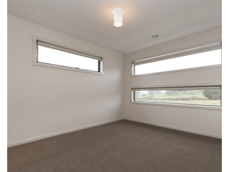 39 Fraser Street, Mount Pleasant VIC 3350