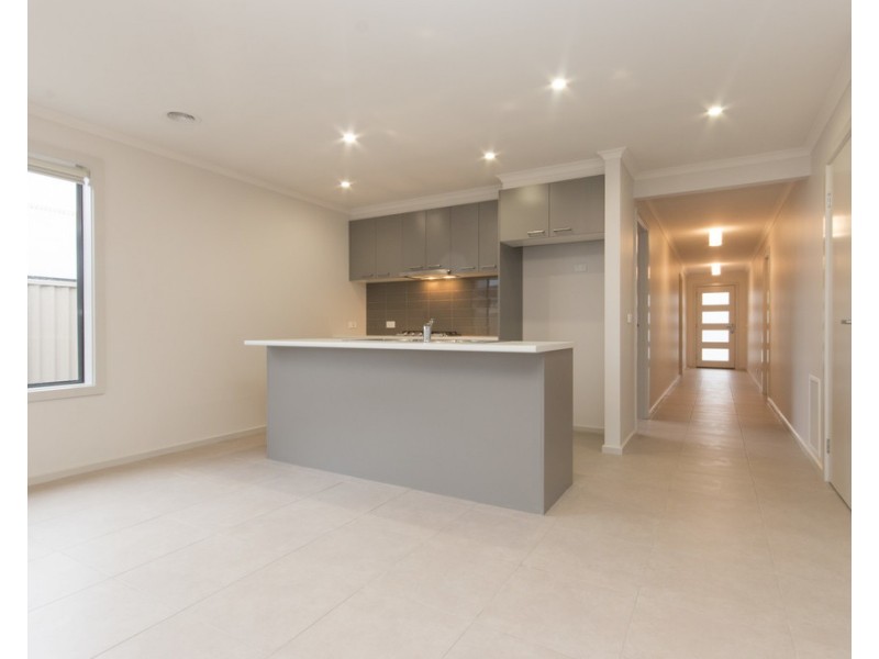 39 Fraser Street, Mount Pleasant VIC 3350