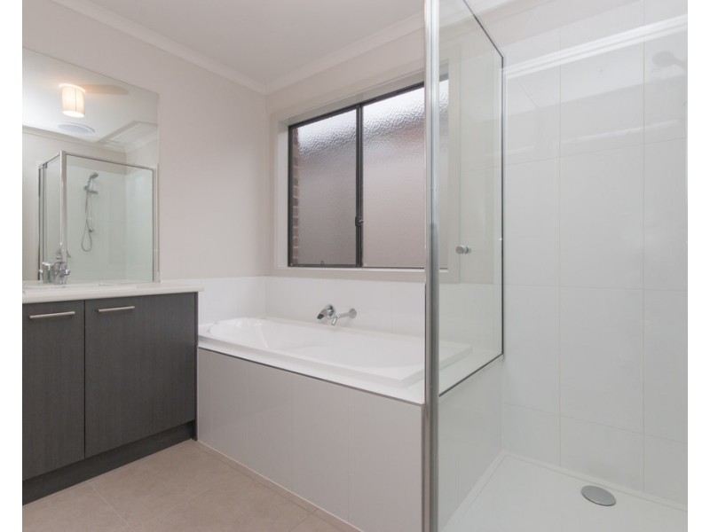 39 Fraser Street, Mount Pleasant VIC 3350