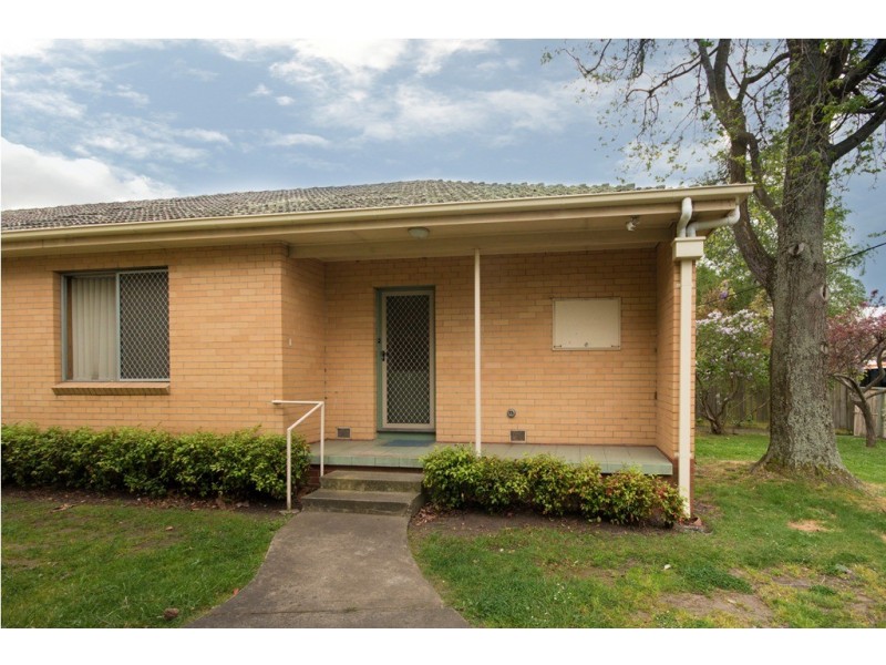 1/105 Drummond Street North, Ballarat Central VIC 3350