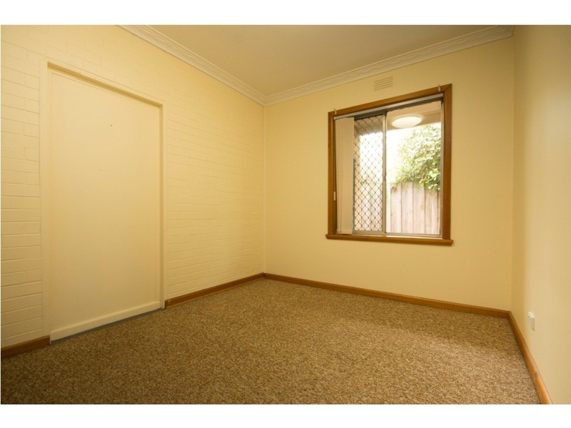 1/105 Drummond Street North, Ballarat Central VIC 3350