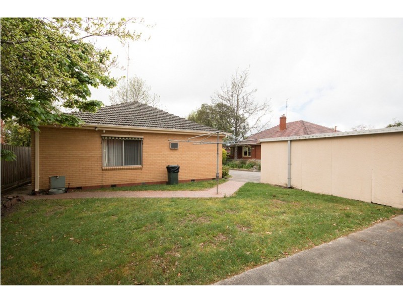 1/105 Drummond Street North, Ballarat Central VIC 3350