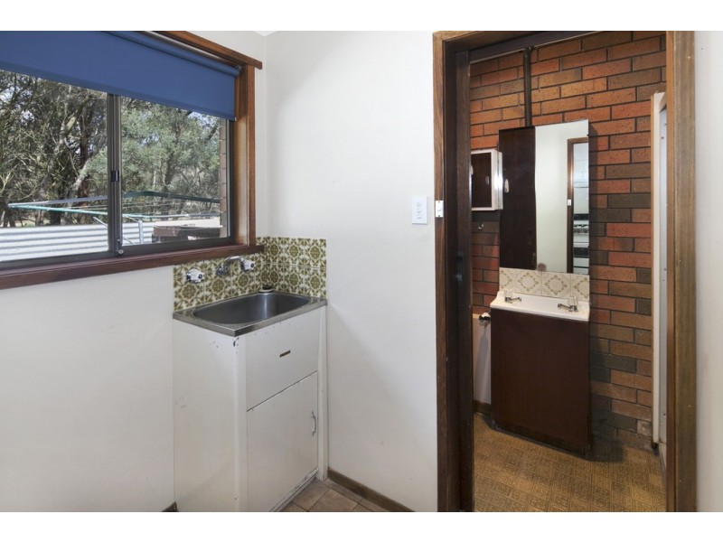 2/14 Recreation Road, Mount Clear VIC 3350